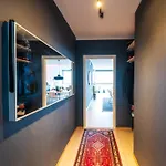 10th Floor Penthouse In The Heart Of 아파트 *