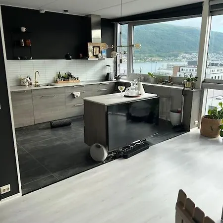 10th Floor Penthouse In The Heart Of Tromsø