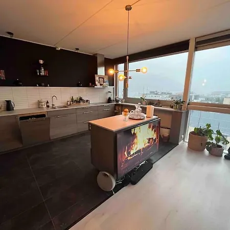 Apartment 10th Floor Penthouse In The Heart Of Tromso