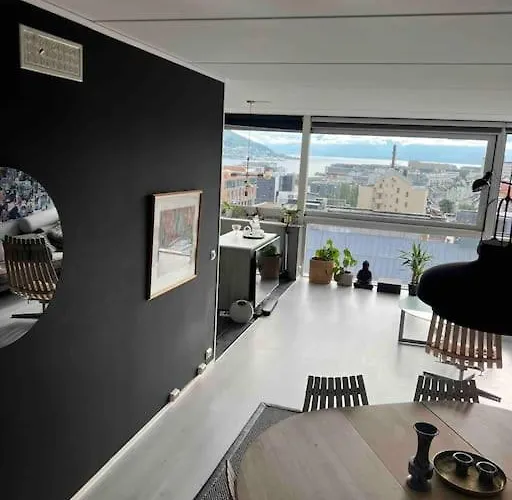 Apartamento 10th Floor Penthouse In The Heart Of