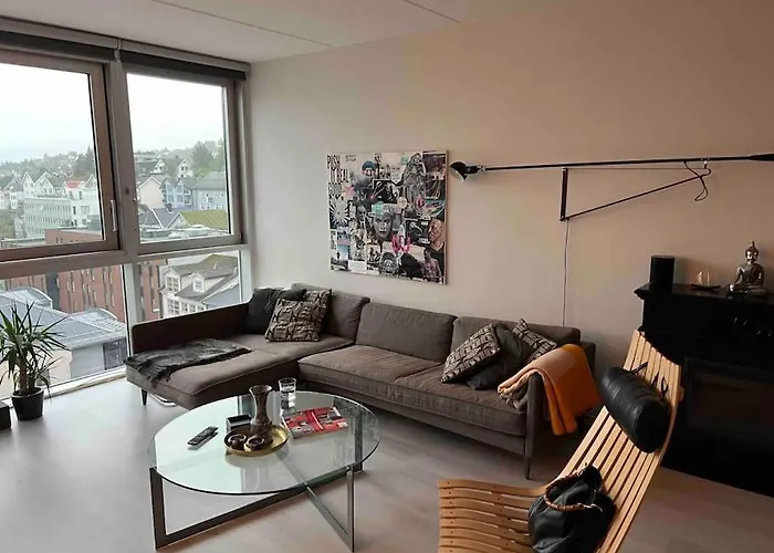아파트 10th Floor Penthouse In The Heart Of 트롬쇠