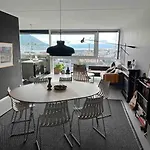 公寓 10th Floor Penthouse In The Heart Of *
